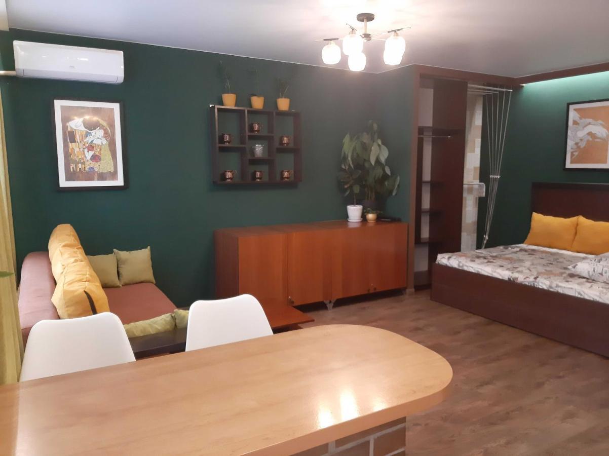 Проспект Победы 90 Černihiv Exteriér fotografie