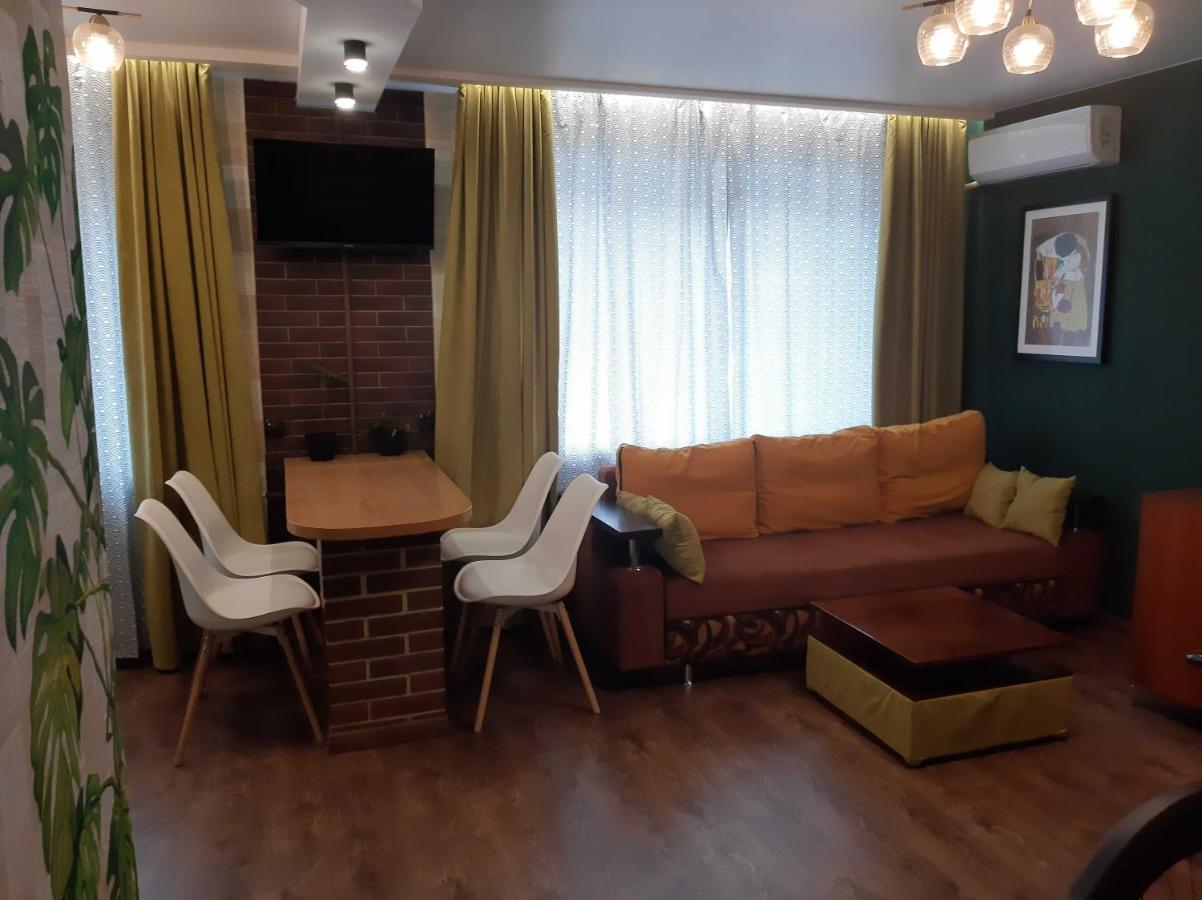 Проспект Победы 90 Černihiv Exteriér fotografie